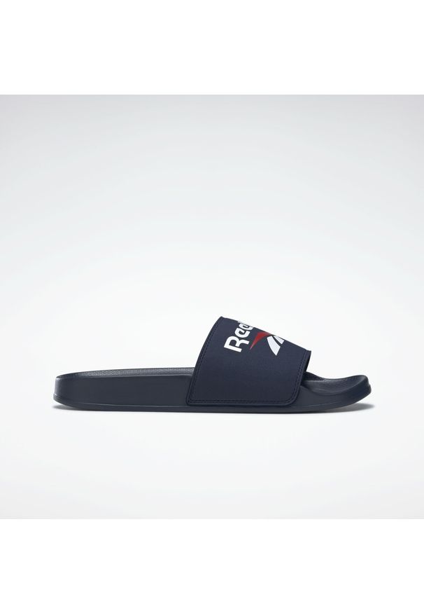 Klapki męskie Reebok Fulgere Slide. Zapięcie: bez zapięcia. Kolor: czerwony, niebieski, wielokolorowy, biały. Materiał: syntetyk, materiał. Szerokość cholewki: normalna. Sport: pływanie, fitness