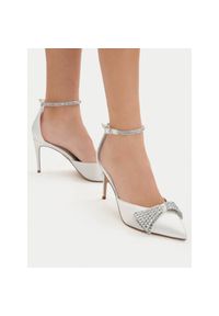 Szpilki Steve Madden. Kolor: biały. Obcas: na szpilce #1