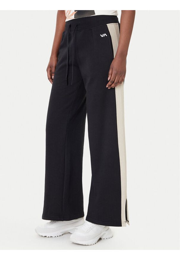 RVCA Spodnie dresowe Benchwarmer 23WS113505 Czarny Relaxed Fit. Kolor: czarny. Materiał: bawełna