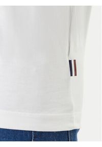 Bugatti T-Shirt 8350-95040 Biały Slim Fit. Kolor: biały. Materiał: bawełna #8