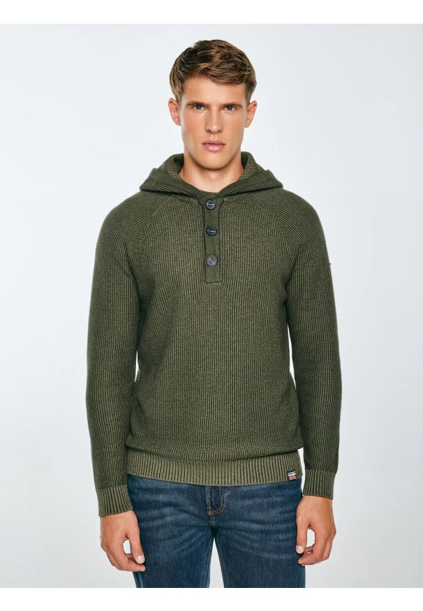 Big-Star - Sweter męski z kapturem khaki Carlson 303. Okazja: na co dzień, na spacer. Typ kołnierza: kaptur. Kolor: zielony. Materiał: bawełna, jeans, materiał, dzianina. Wzór: aplikacja, ze splotem. Styl: vintage, casual