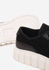 Born2be - Czarne Sneakersy Aqearinia. Wysokość cholewki: przed kostkę. Nosek buta: okrągły. Kolor: czarny. Materiał: materiał. Szerokość cholewki: normalna. Obcas: na platformie #6