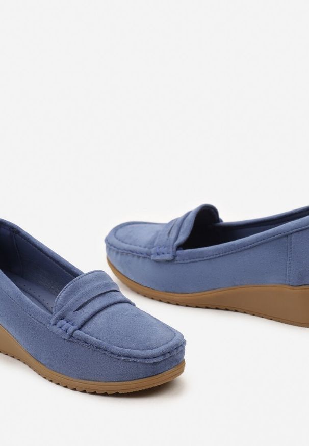 Born2be - Niebieskie Półbuty Mokasyny na Koturnie Rosazara. Zapięcie: pasek. Kolor: niebieski. Materiał: jeans. Sezon: jesień, wiosna. Obcas: na koturnie. Styl: elegancki
