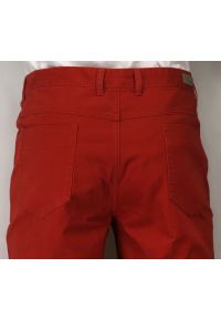 Ezreal - Casualowe Spodnie Męskie, 100% BAWEŁNA, Chinosy, Kolorowe, Czerwone. Okazja: na co dzień. Kolor: czerwony. Materiał: bawełna. Wzór: kolorowy. Styl: casual
