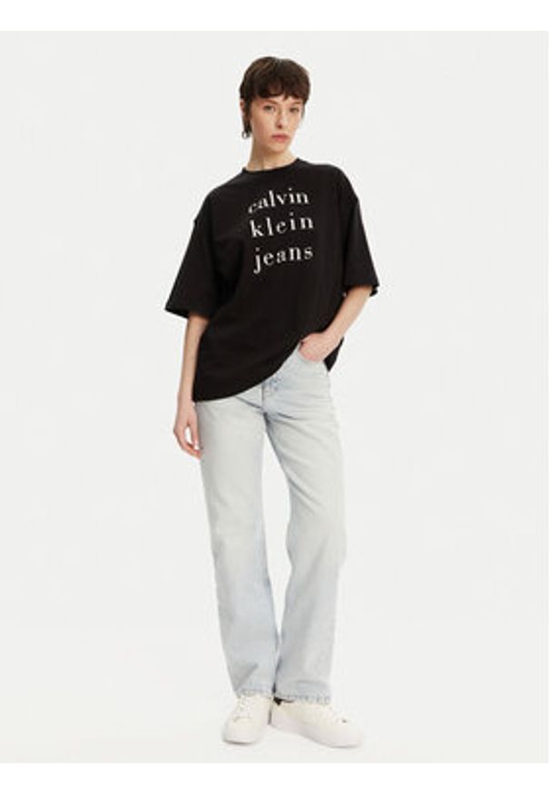 Calvin Klein Jeans T-Shirt LV047B827G Czarny Relaxed Fit. Kolor: czarny. Materiał: bawełna