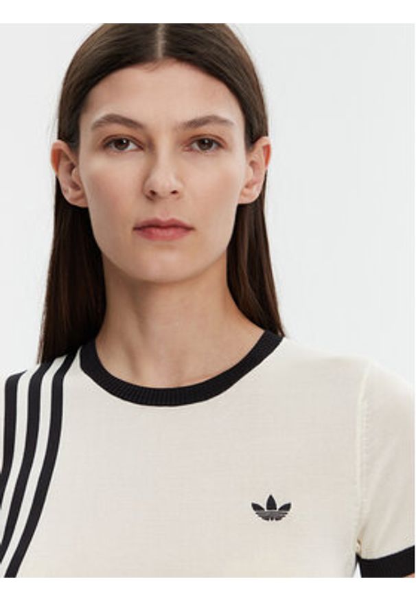 Adidas - adidas T-Shirt Knitted 3-Stripes JJ0961 Beżowy Slim Fit. Kolor: beżowy. Materiał: syntetyk, wiskoza