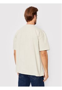 Woodbird T-Shirt Bose Mock 2236-424 Beżowy Boxy Fit. Kolor: beżowy. Materiał: bawełna #4