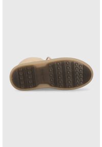 Moon Boot śniegowce Suede Nylon kolor beżowy 24500200.CIPRIA-CIPRIA. Nosek buta: okrągły. Zapięcie: sznurówki. Kolor: beżowy. Materiał: nylon. Obcas: na platformie #4