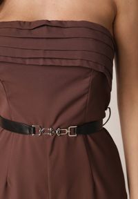 Born2be - Brązowy Elegancki Kombinezon VICES Bez Rękawów z Falbankami i Paskiem Apethia. Okazja: na co dzień. Kolor: brązowy. Materiał: materiał, tkanina. Długość rękawa: bez rękawów. Długość: długie. Wzór: gładki. Sezon: lato. Styl: elegancki #6