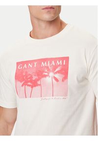 GANT - Gant T-Shirt 2003342 Écru Regular Fit. Materiał: bawełna