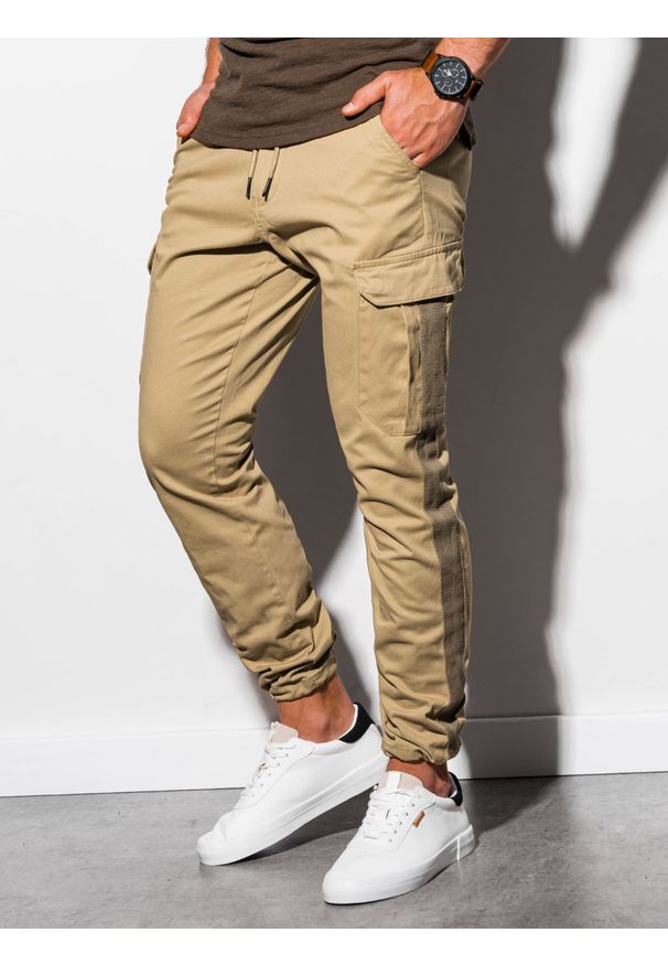 Spodnie Ombre Clothing z aplikacjami