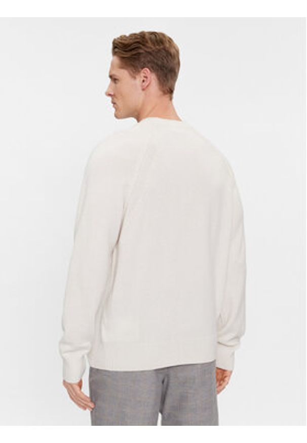 Calvin Klein Sweter K10K111954 Écru Regular Fit. Materiał: wełna
