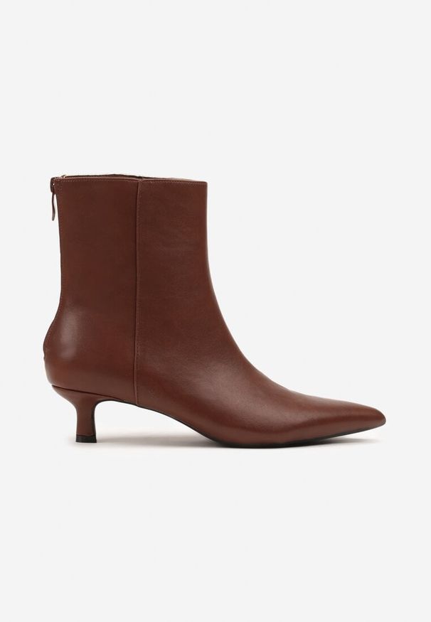 Renee - Brązowe Botki Vices na Kaczuszce Falomara. Okazja: na co dzień. Kolor: brązowy. Materiał: jeans. Obcas: na szpilce. Styl: casual. Wysokość obcasa: średni