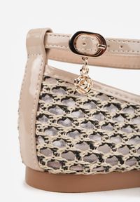 Born2be - Jasnobeżowe Siateczkowe Balerinki z Wkładką ze Skóry Naturalnej Ozdobione Aplikacją Adriarissa. Okazja: na co dzień, na spotkanie biznesowe. Zapięcie: sprzączka. Kolor: beżowy. Materiał: skóra. Wzór: aplikacja. Sezon: lato. Styl: casual, biznesowy, elegancki #8