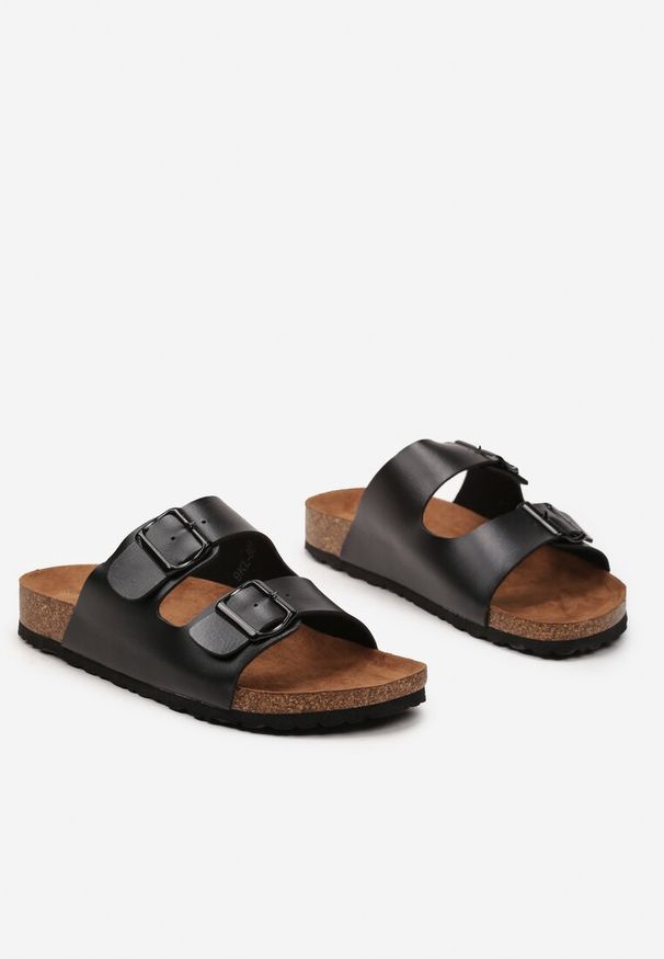Born2be - Czarne Klapki na Korkowej Podeszwie z Klamrami na Paskach Gamika. Okazja: na co dzień. Kolor: czarny. Materiał: bawełna, len. Sezon: lato. Styl: elegancki, casual