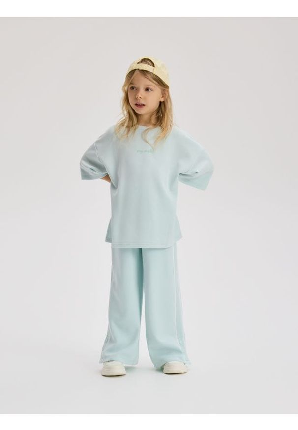 Reserved - T-shirt z modalem - jasnoturkusowy. Kolor: turkusowy. Materiał: dzianina