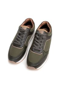 Wittchen - Męskie sneakersy ze skóry ekologicznej ze wstawkami zielone. Kolor: zielony. Materiał: skóra ekologiczna. Wzór: aplikacja. Sport: turystyka piesza #3