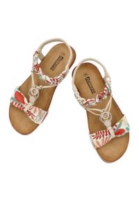 Beżowe Sandały Artiker Modne Obuwie Damskie. Okazja: na spacer, na co dzień. Zapięcie: pasek. Kolor: beżowy. Materiał: tkanina. Wzór: kolorowy, aplikacja. Sezon: lato. Styl: casual, wakacyjny #6