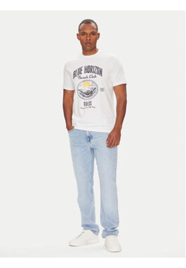 Guess T-Shirt M5YI69 KBW41 Biały Regular Fit. Kolor: biały. Materiał: bawełna