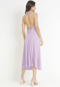 Born2be - Fioletowa Sukienka Wiązana na Szyi z Wiskozy Ellaze. Kolor: fioletowy. Materiał: wiskoza. Typ sukienki: rozkloszowane. Styl: wakacyjny #3