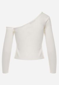 Renee - Biała Bluzka z Asymetryczną Górą Ozdobiona Dużą Aplikacją Kwiatem Viacinta. Okazja: na co dzień, na spotkanie biznesowe. Kolor: biały. Materiał: jeans. Wzór: kwiaty, aplikacja. Styl: casual, biznesowy, elegancki #2