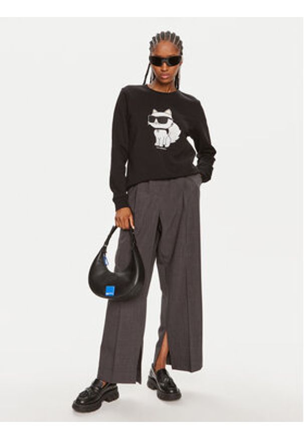 Karl Lagerfeld - KARL LAGERFELD Bluza Ikonik 2.0 230W1802 Czarny Regular Fit. Typ kołnierza: dekolt w karo. Kolor: czarny. Materiał: bawełna