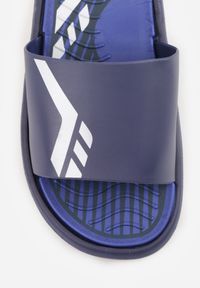 Born2be - Granatowe Sportowe Klapki Piankowe na Basen lub Plażę Daevo. Okazja: na plażę. Kolor: niebieski. Materiał: dresówka. Sezon: lato. Styl: sportowy #2