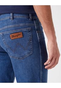 Wrangler - WRANGLER TEXAS MĘSKIE SPODNIE JEANSOWE SPOTLITE W121YJ38N 112145779