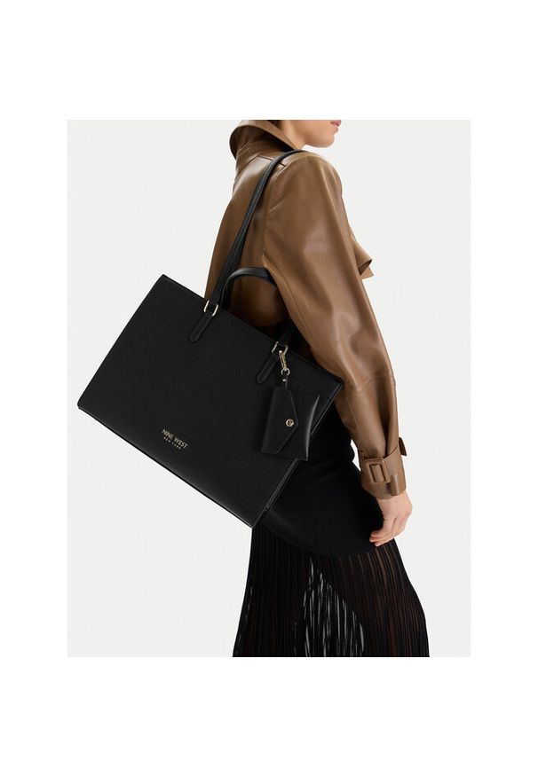 Torebka Nine West. Kolor: czarny
