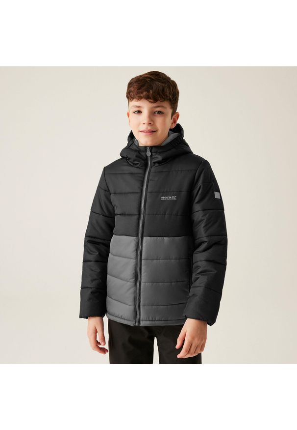 Regatta - Lofthouse VIII Dziecięca kurtka turystyczna z przegrodami. Kolor: szary, wielokolorowy, czarny. Styl: młodzieżowy, sportowy. Sport: turystyka piesza