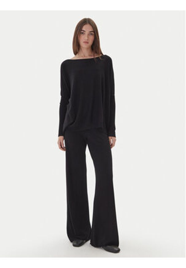 Kontatto Spodnie dzianinowe 3M0803C Czarny Regular Fit. Kolor: czarny. Materiał: syntetyk