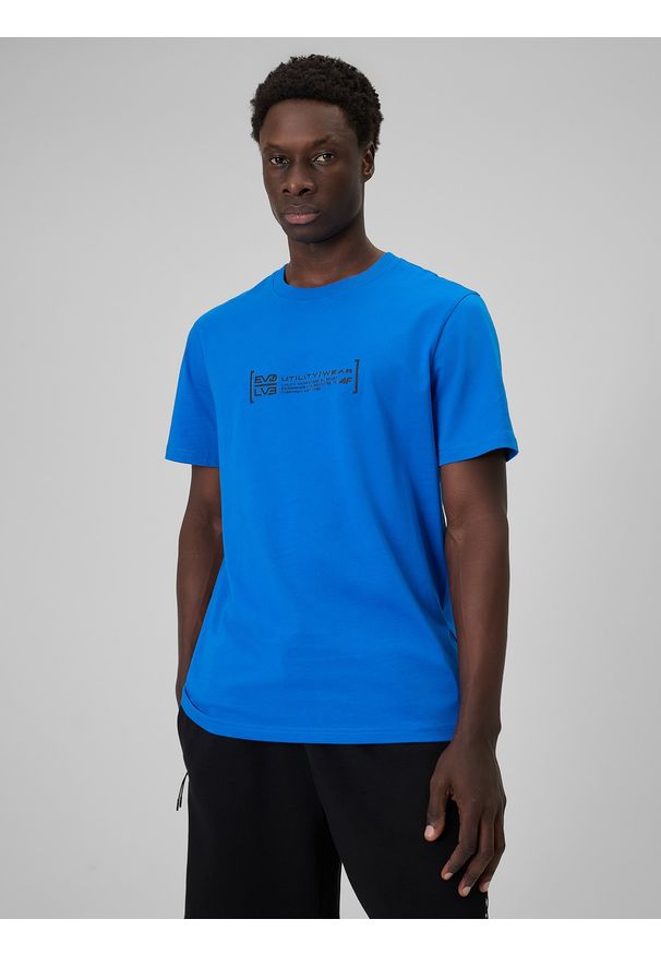 4f - 4F T-shirt regular z nadrukiem męski - niebieski S. Okazja: na spacer, na co dzień. Kolor: niebieski. Materiał: bawełna, dzianina. Wzór: nadruk. Styl: casual
