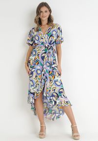 Born2be - Niebieska Kopertowa Sukienka z Gumką w Pasie i Materiałowym Paskiem z Wiskozy Dionienne. Typ kołnierza: dekolt kopertowy. Kolor: niebieski. Materiał: materiał, wiskoza. Długość rękawa: krótki rękaw. Sezon: wiosna, lato. Typ sukienki: kopertowe #1