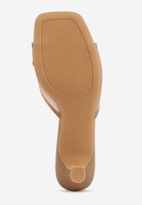 Renee - Ciemnobeżowe Klapki na Szpilce z Siateczkową Cholewką i Kokardą Brefia. Okazja: na co dzień. Kolor: beżowy. Materiał: tiul. Obcas: na szpilce. Styl: casual. Wysokość obcasa: średni #7