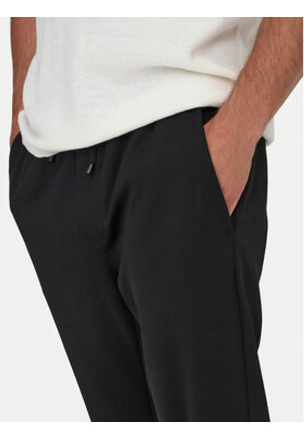 Only & Sons Spodnie materiałowe Linus 22029924 Czarny Tapered Fit. Kolor: czarny. Materiał: syntetyk