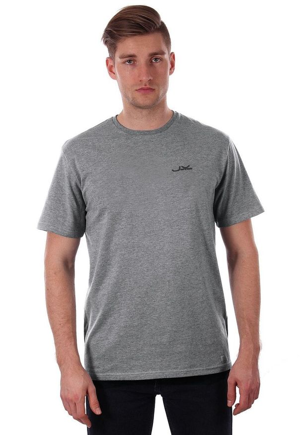 Szary T-shirt Męski, Krótki Rękaw, Just Yuppi, Popielata Koszulka z Logo, Melanż. Okazja: na co dzień. Kolor: szary. Materiał: poliester, bawełna. Długość rękawa: krótki rękaw. Długość: krótkie. Wzór: nadruk. Styl: casual