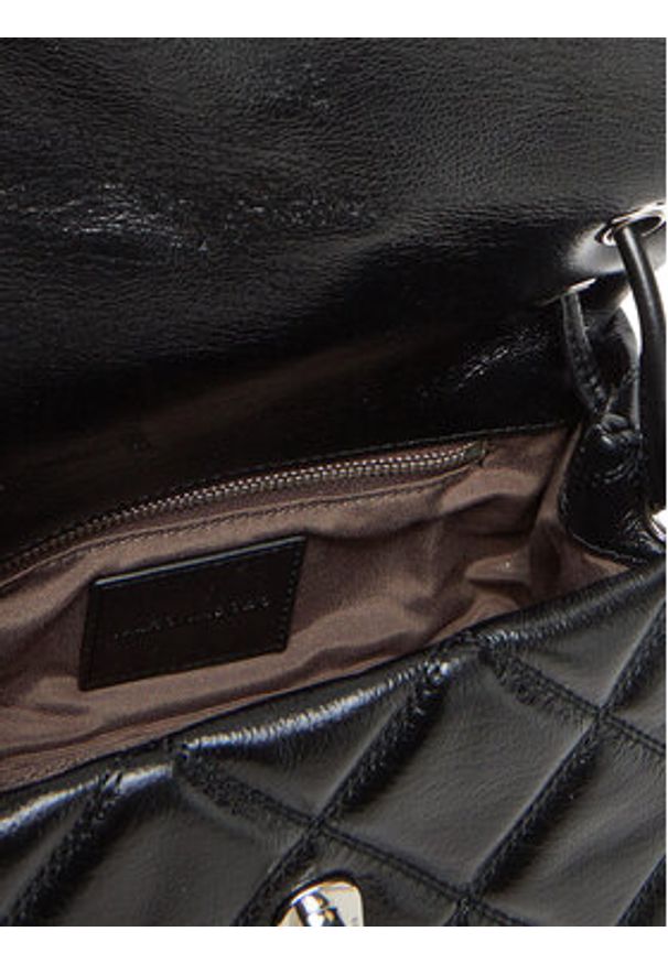MARC JACOBS - Marc Jacobs Torebka The Quilted Mini Dual Shoulder Bag 2S5HSH023H02 Czarny. Kolor: czarny. Materiał: skórzane