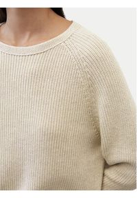 Marc O'Polo Sweter B01 6059 60109 Beżowy Loose Fit. Typ kołnierza: polo. Kolor: beżowy. Materiał: bawełna