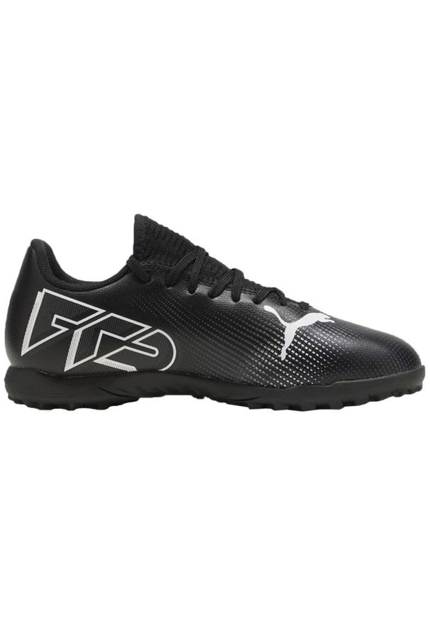 Buty piłkarskie Puma Future 7 Play Tt Jr 107737 02 czarne. Kolor: czarny. Materiał: guma, syntetyk, skóra. Szerokość cholewki: normalna. Sport: piłka nożna