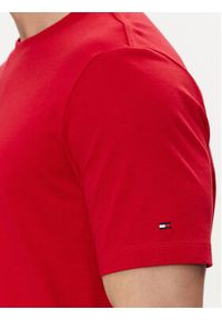 TOMMY HILFIGER - Tommy Hilfiger T-Shirt Track Graphic MW0MW34429 Czerwony Regular Fit. Kolor: czerwony. Materiał: bawełna #6
