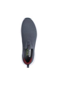 skechers - Buty do chodzenia męskie Skechers Vapor Foam covert. Kolor: czerwony, wielokolorowy, szary. Materiał: tkanina. Szerokość cholewki: normalna. Sport: turystyka piesza