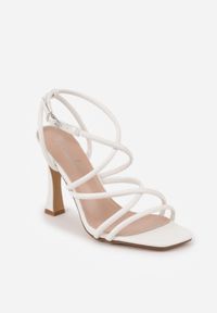 Renee - Białe Sandały na Klepsydrowej Szpilce z Geometrycznymi Paskami Molthise. Zapięcie: pasek. Kolor: biały. Wzór: geometria. Obcas: na szpilce. Styl: glamour, wizytowy #7