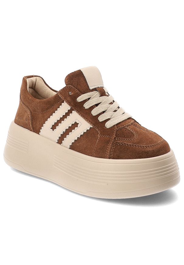 Sneakersy damskie Filippo, wykonane ze skóry naturalnej i skóry zamszowej fason na wysokiej platformie, brązowe, DP7704/26 BR. Okazja: na co dzień. Kolor: brązowy. Materiał: skóra, zamsz. Obcas: na platformie. Styl: casual, elegancki