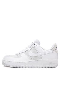 Nike Sneakersy Air Force 1 '07 LX DZ2708 102 Biały. Kolor: biały. Materiał: skóra. Model: Nike Air Force #3