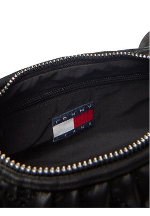 Tommy Jeans Torebka Tjw Iconic Shoulder Quilted AW0AW17302 Czarny. Kolor: czarny. Materiał: skórzane