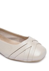 Caprice Baleriny 9-22102-46 Écru. Kolor: kremowy. Materiał: skóra #6