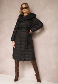 Renee - Czarna Kurtka Damiore. Kolor: czarny. Materiał: tkanina, materiał. Długość: długie. Styl: klasyczny, elegancki