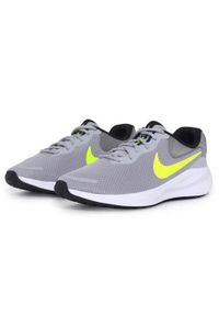Buty Męskie Sportowe Nike Revolution 7. Okazja: na co dzień. Kolor: szary. Model: Nike Revolution. Sport: fitness
