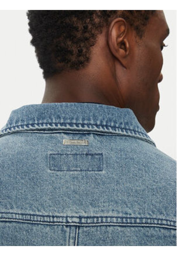 Michael Kors Kurtka jeansowa CR5900PFAU Niebieski Regular Fit. Kolor: niebieski. Materiał: bawełna