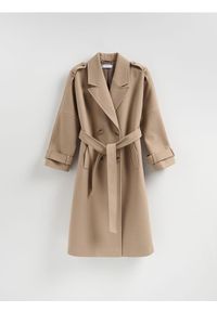 Reserved - Dwurzędowy płaszcz z paskiem - beżowy. Kolor: beżowy. Materiał: tkanina #1
